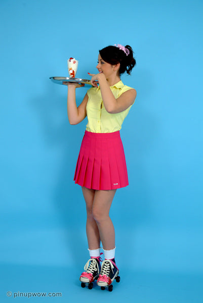 Bryoni-Kate in Sweet Disaster (photoset)