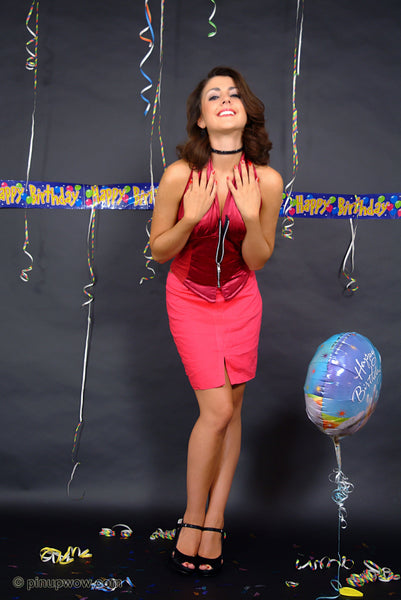 Bryoni-Kate Williams in Birthday Present (photoset)