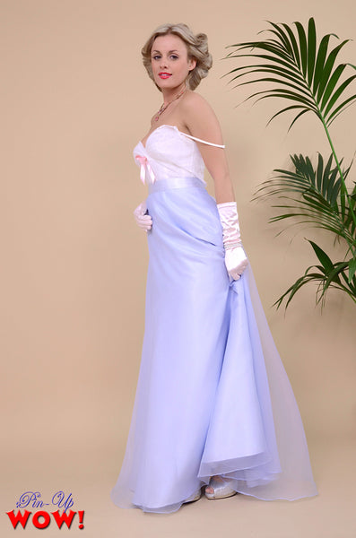 Amy Green in Flip Strip Me (photoset)