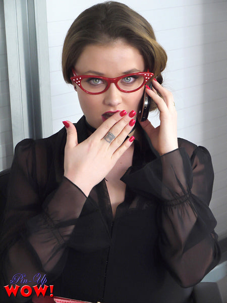 Jess Impiazzi in Naughty Caller  (Intimate Photoset)