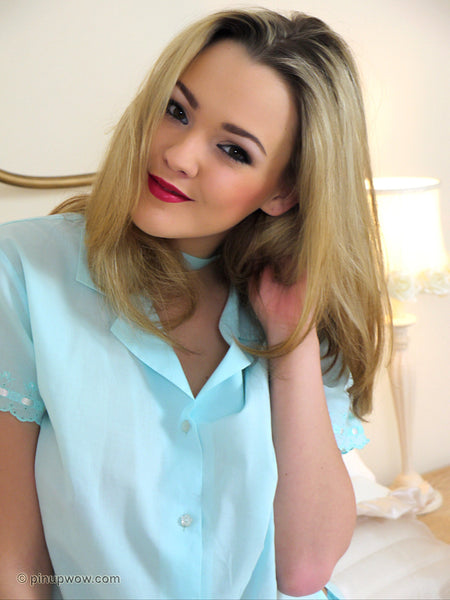Jodie Gasson in Wake Up Alarm (photoset)