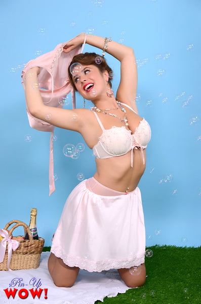 Kelly Hall in Bubbletastic!  (photoset)