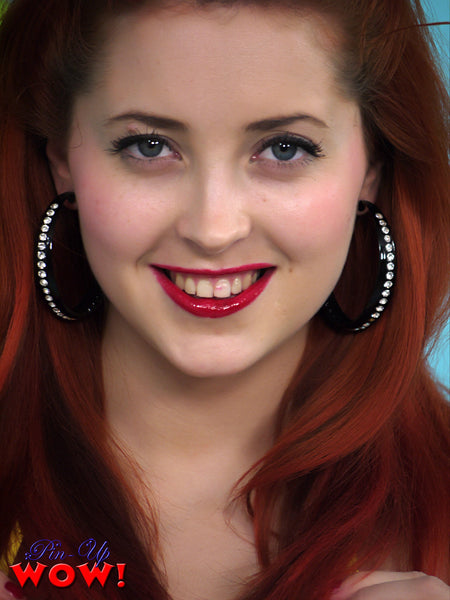 Lucy in Pulling Technique  (photoset)