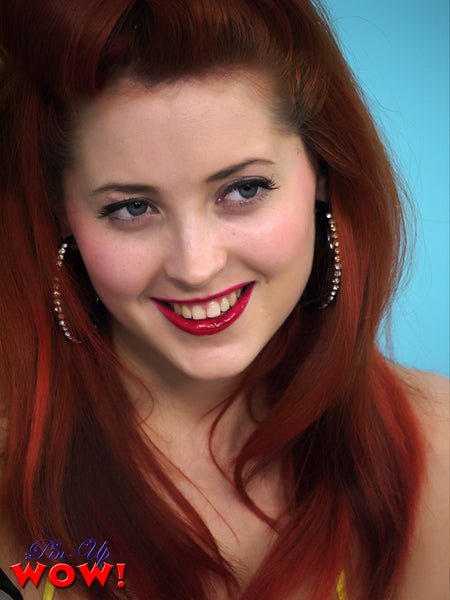 Lucy in Pulling Technique  (photoset)