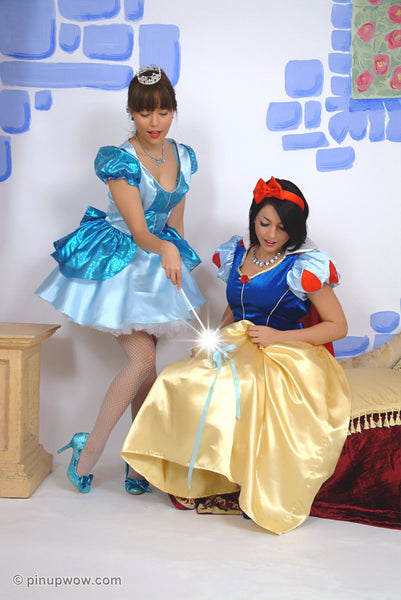 bryoni-kate-carla_snow_white pin-up glamour photo 6 of 123