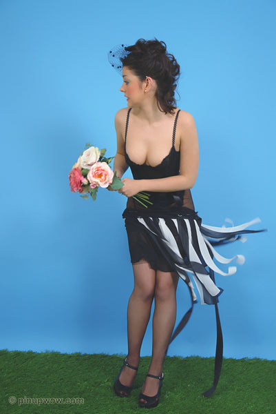 Bryoni-Kate in Roses to the Rescue  (photoset)