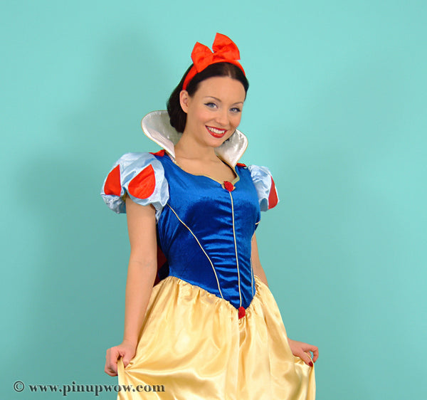 Carla Brown in But Then I Drifted  (photoset)