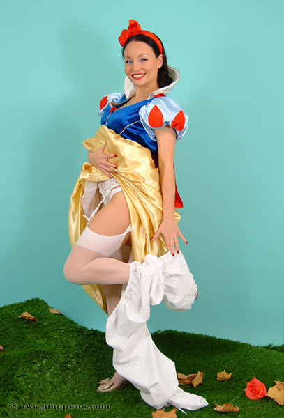 Carla Brown in But Then I Drifted  (photoset)