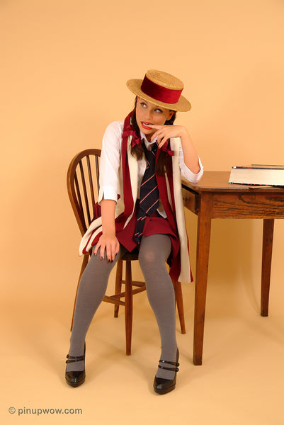 carla-class-act pin-up glamour photo 9 of 123