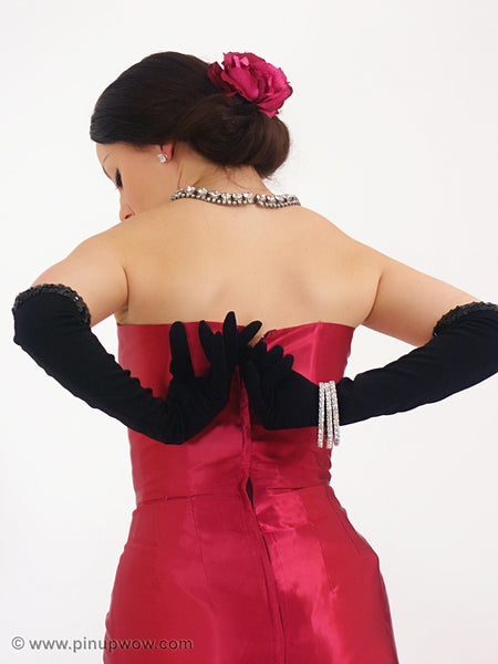 Carla in Lady in Red  (photoset)