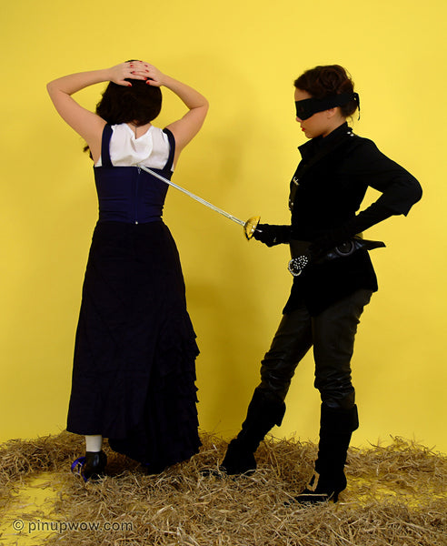 carla_petra_zorros_revenge pin-up glamour photo 38 of 128