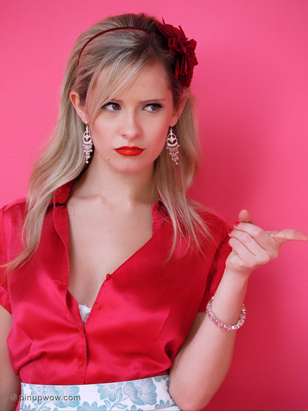 Elle R in Going Going Gone! (photoset)