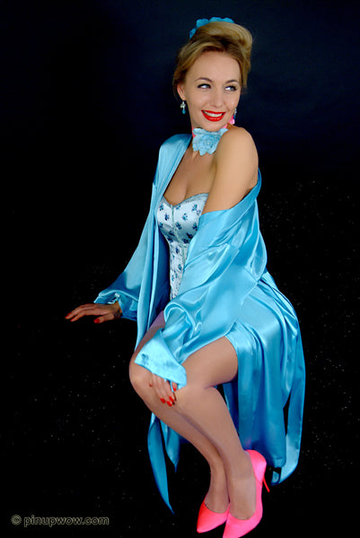 hayley_marie_sexy_satin pin-up glamour photo 22 of 81