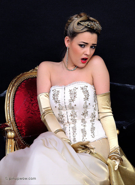 Jodie in Royal Command  (photoset)