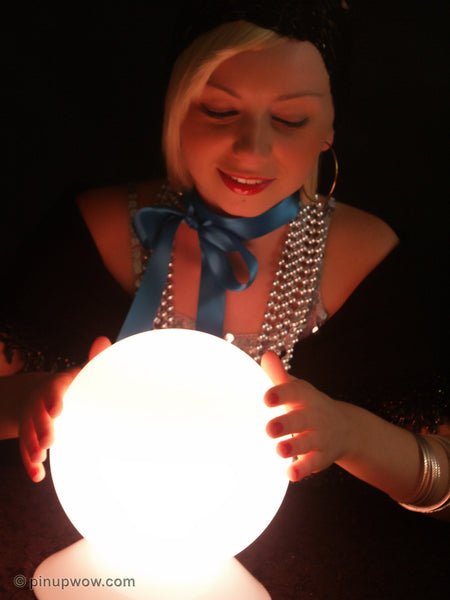 Lexine in Naughty Future  (photoset)