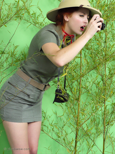 Lucy V in Jungle Honey  (photoset)
