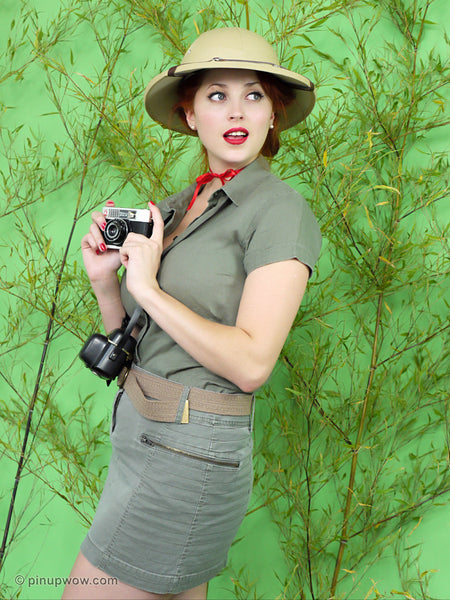 Lucy V in Jungle Honey  (photoset)