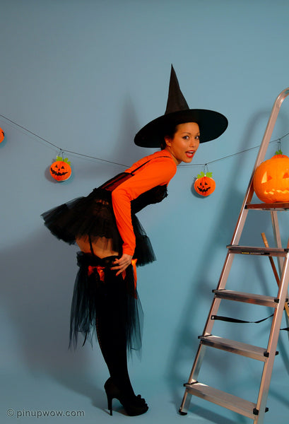 Petra in Bewitched  (photoset)