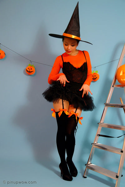 Petra in Bewitched  (photoset)