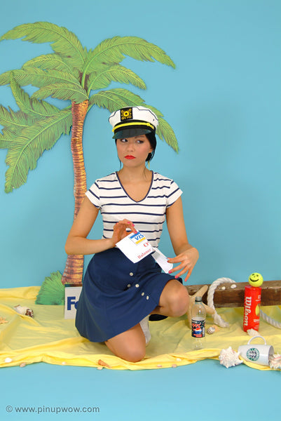 Petra in Castaway Cutie  (photoset)