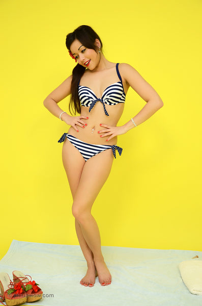 petra-good-boy pin-up glamour photo 27 of 90