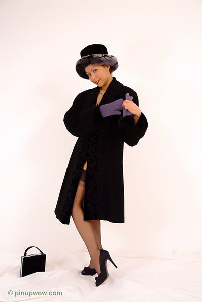 Petra in Snowballs!  (photoset)