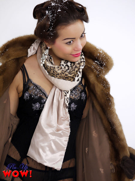 Petra in Winter Warmer (intimate photoset)