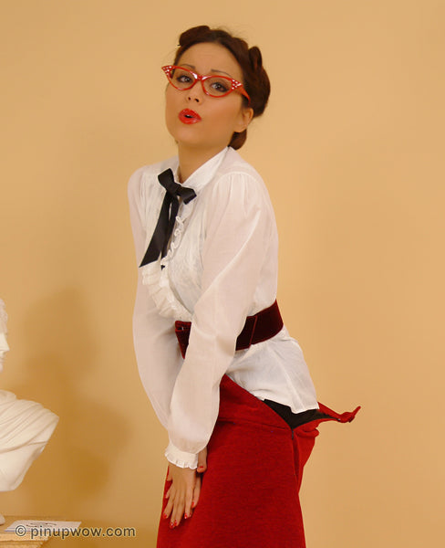petra_going_going_gone pin-up glamour photo 17 of 102
