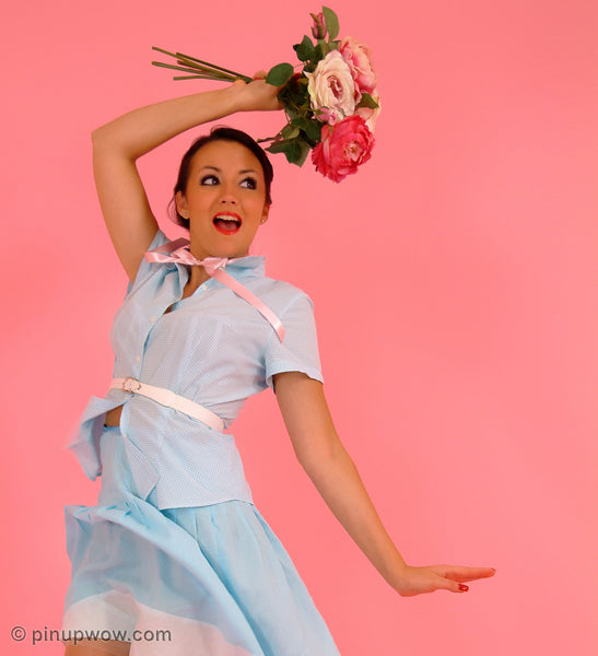 Rachael in Roses to the Rescue  (photoset)