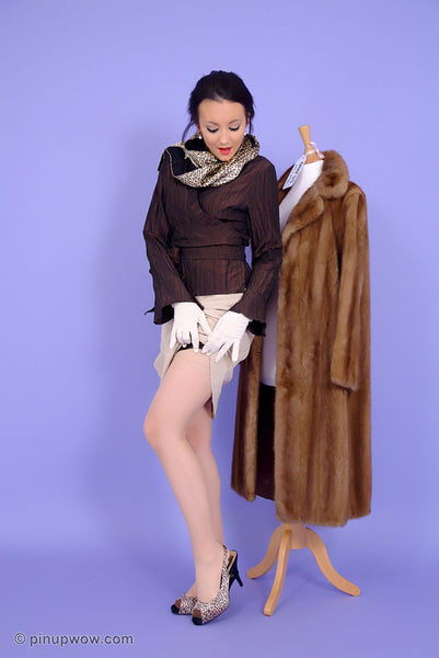Rachael in She's Got To Have It!  (photoset)