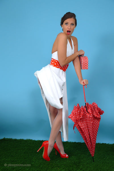 Sammie in Stiffening Breeze  (photoset)