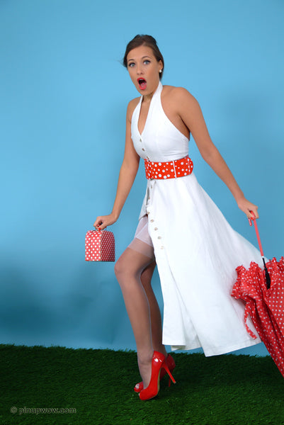 Sammie in Stiffening Breeze  (photoset)